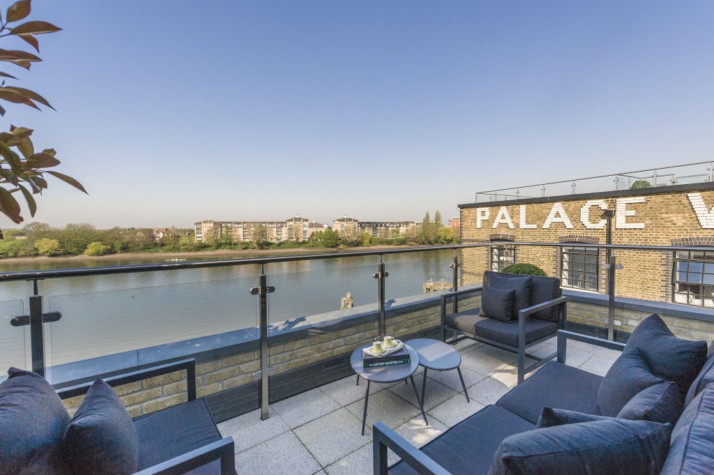 Palace Wharf Townhouse Roof Terrace With View of the River Thames 
